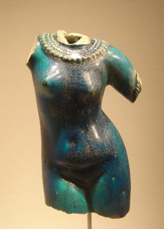 Afrodita el color de Afrodita es turquesa en el helenismo