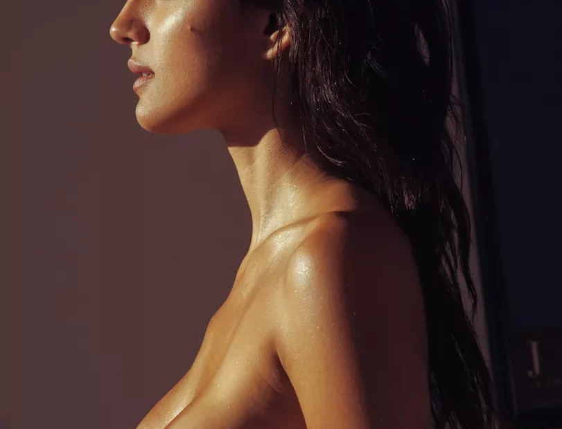 Nadina Vallina desnuda modelo